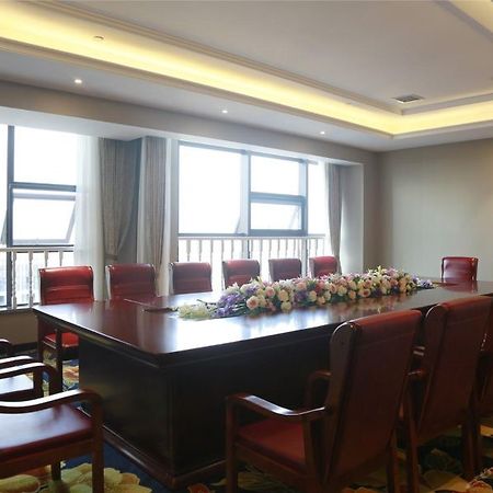 Xingzhou International Hotel Ханьчжун Экстерьер фото